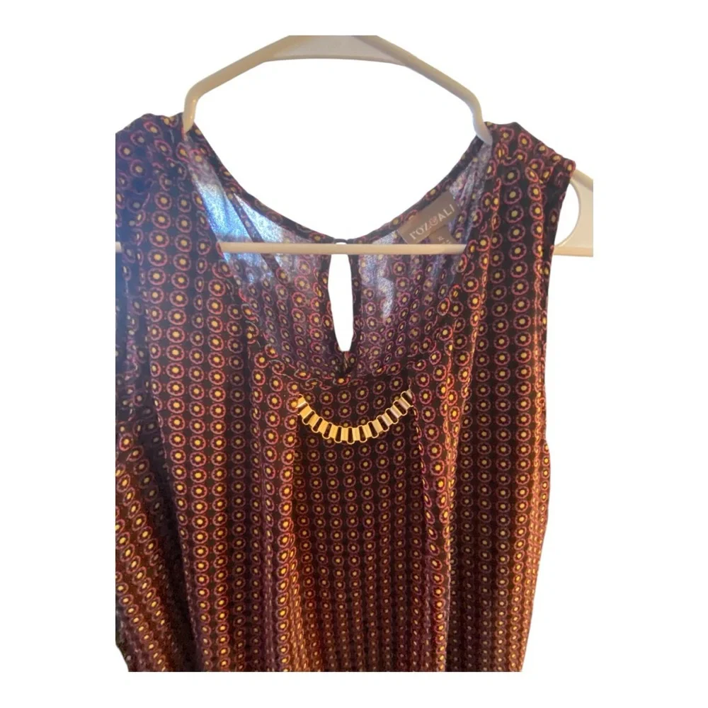 Roz & Ali Purple Ribbed Cut Out Tank Top